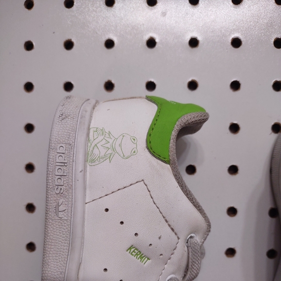 Adidas Stan Smith Kermit Sneakers, Size Kids 10 - Picture 3 of 11